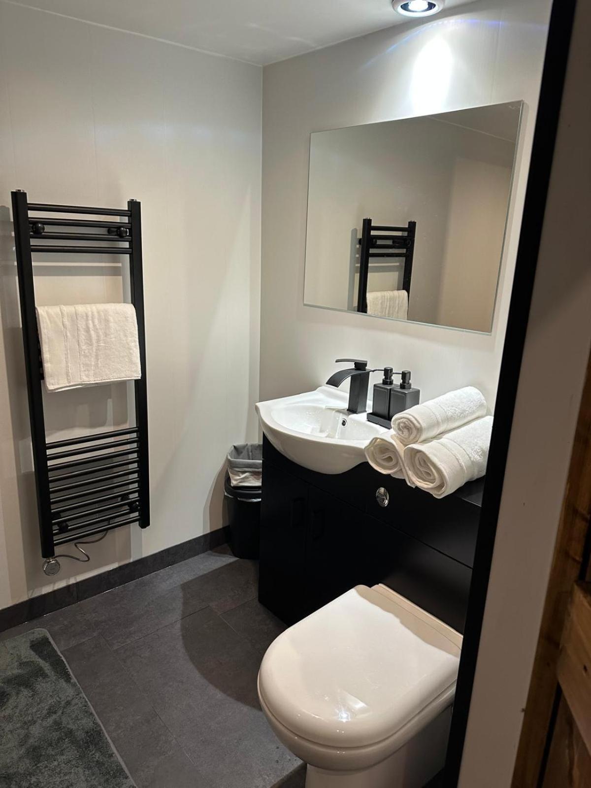 Villa Cosy Coach House Bellingham Esterno foto